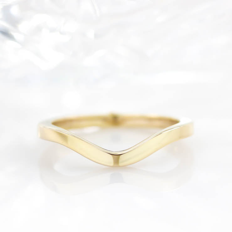 Plain Band Curved Wedding Band Shaped Band - Fourteen - Moissanite Rings