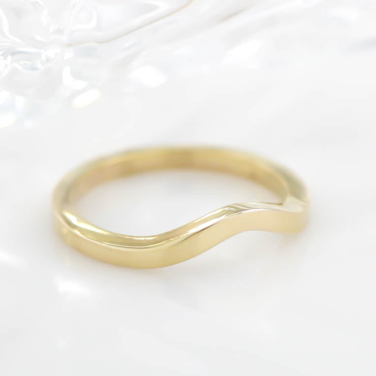 Plain Band Curved Wedding Band Shaped Band - Fourteen - Moissanite Rings