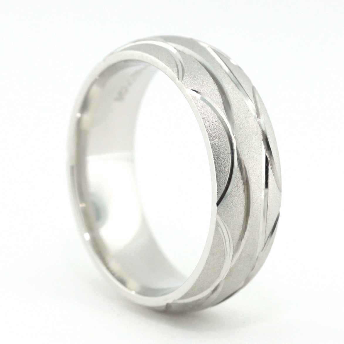 Men's Wedding Band - Waves - Moissanite Rings